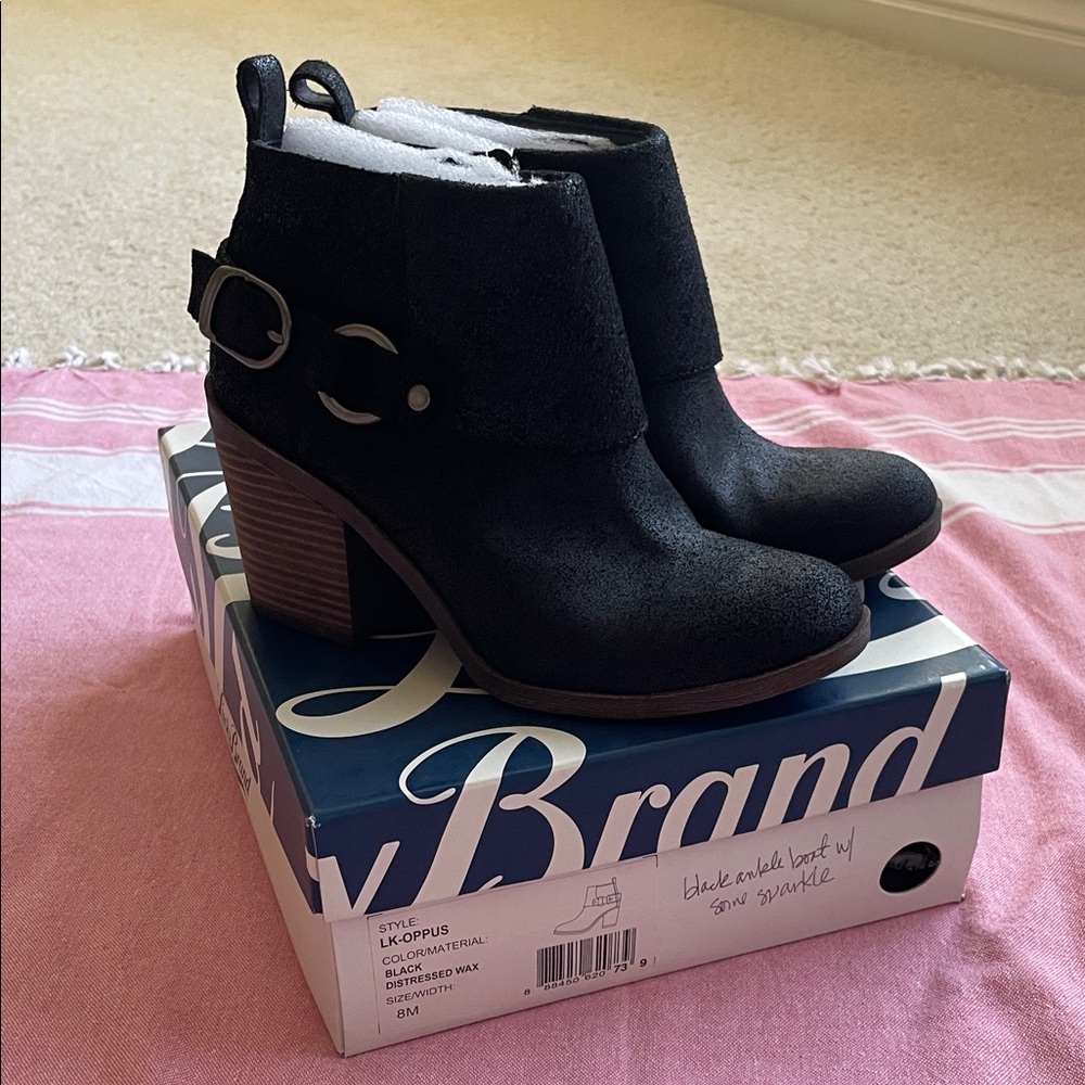 Black Distressed Ankle Boots • Buckle Booties • Western Moto Biker Fall Boot